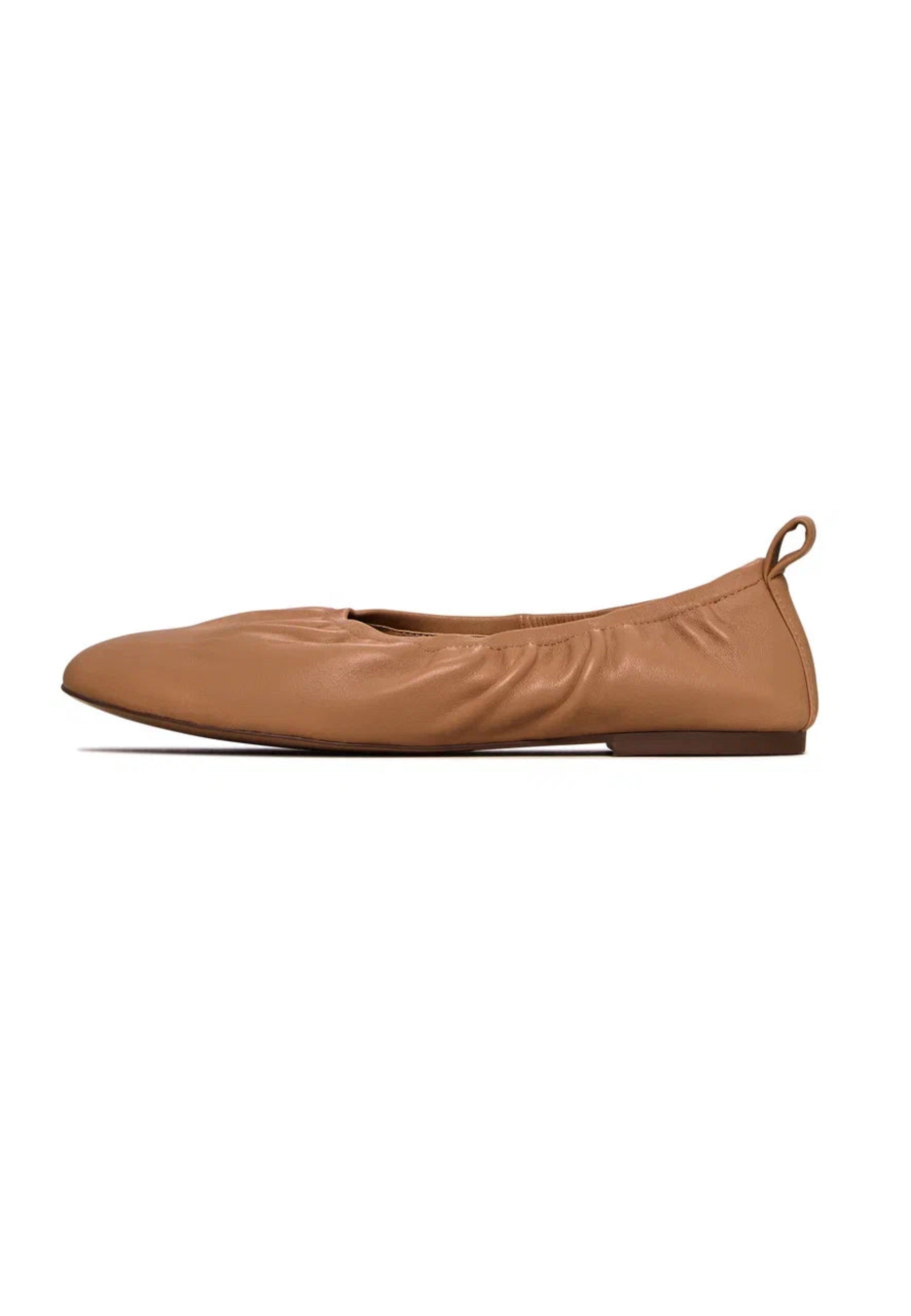 Classic Leather Ballet Flats - Beige