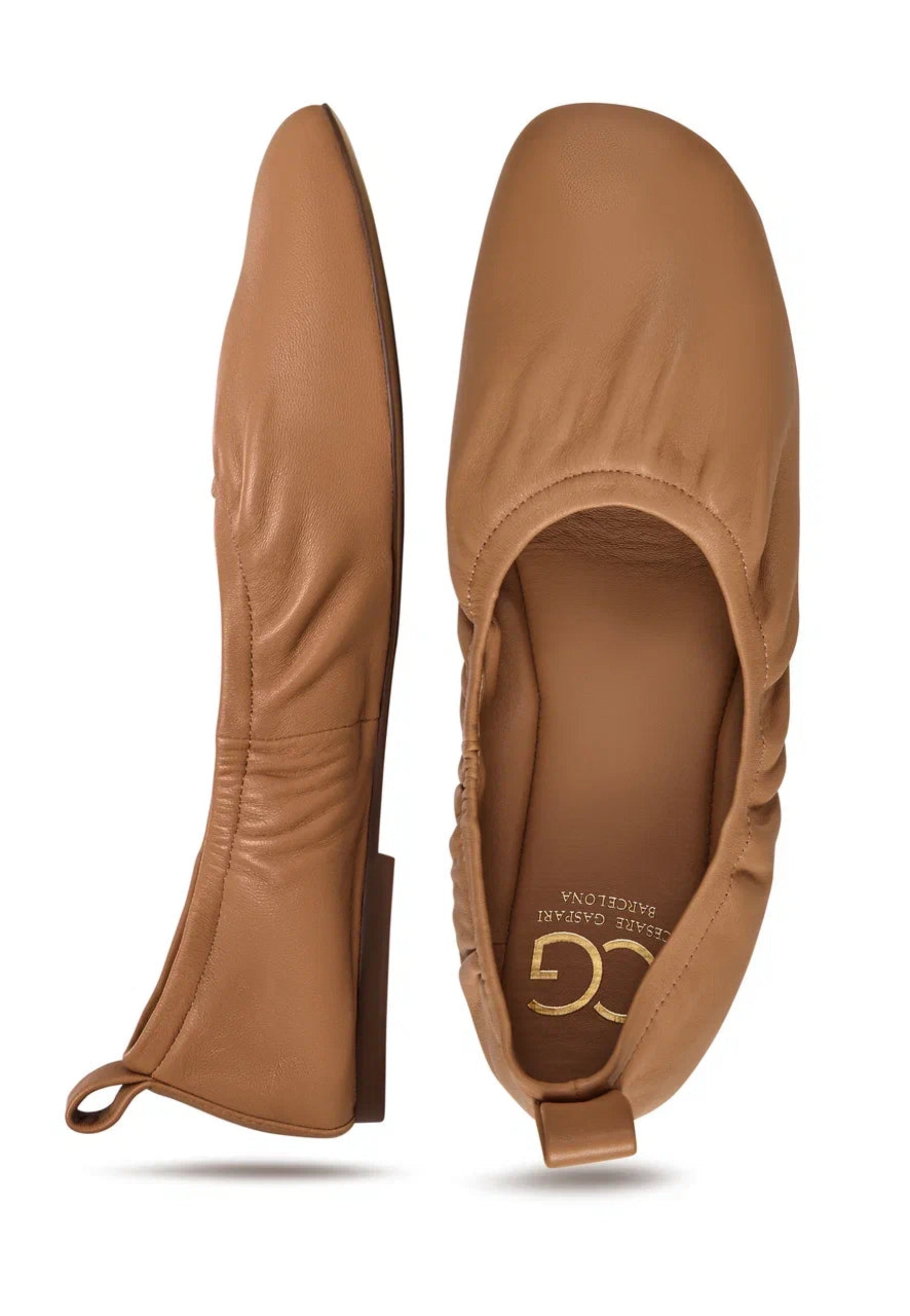 Classic Leather Ballet Flats - Beige