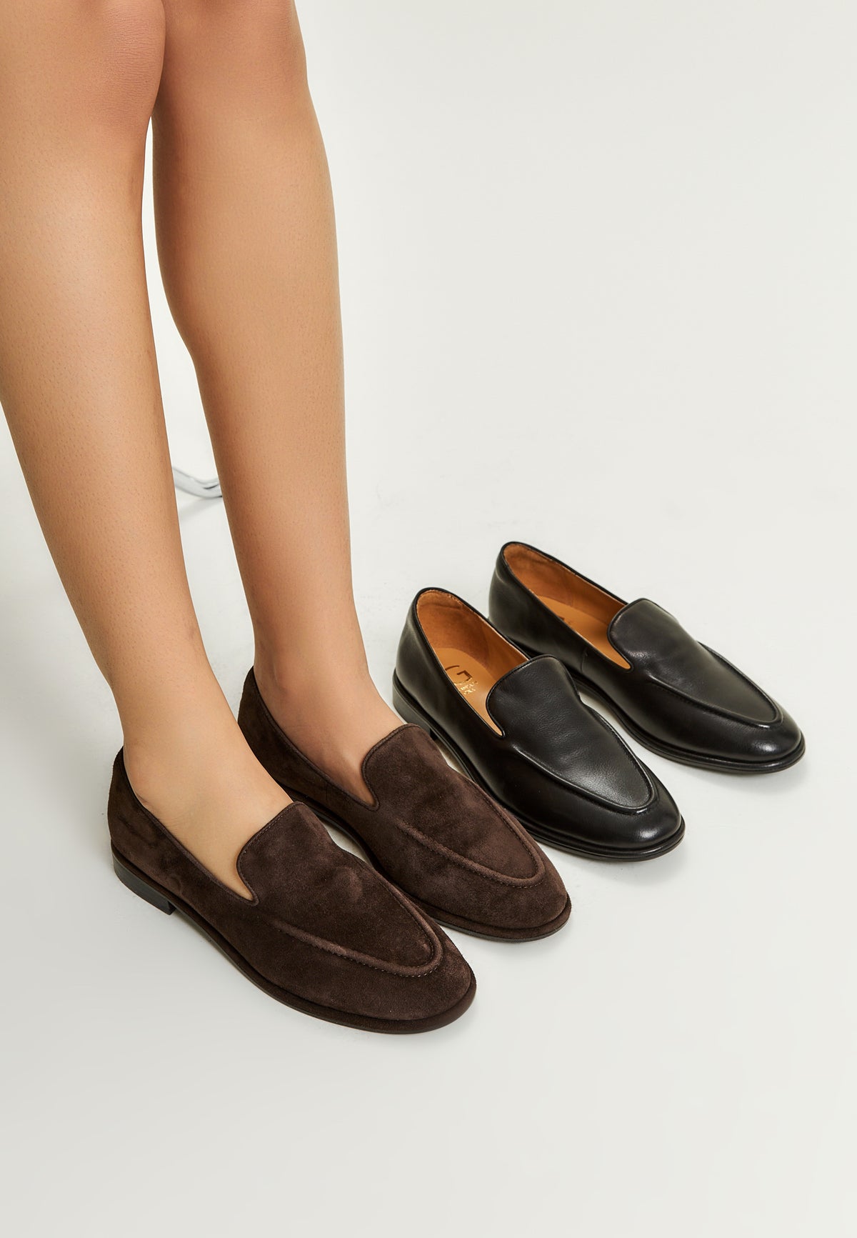 Velvet Classic Loafers - Brown