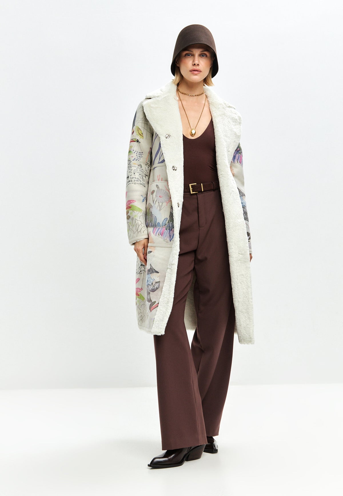 Reversible Printed Coat Catty - White