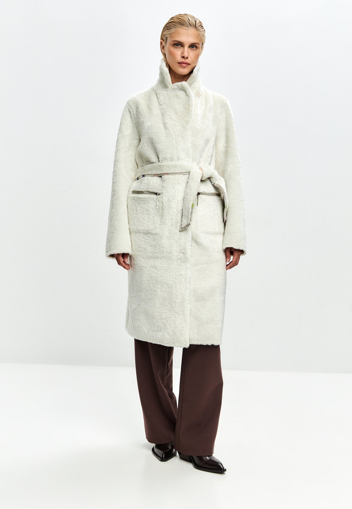 Reversible Printed Coat Catty - White