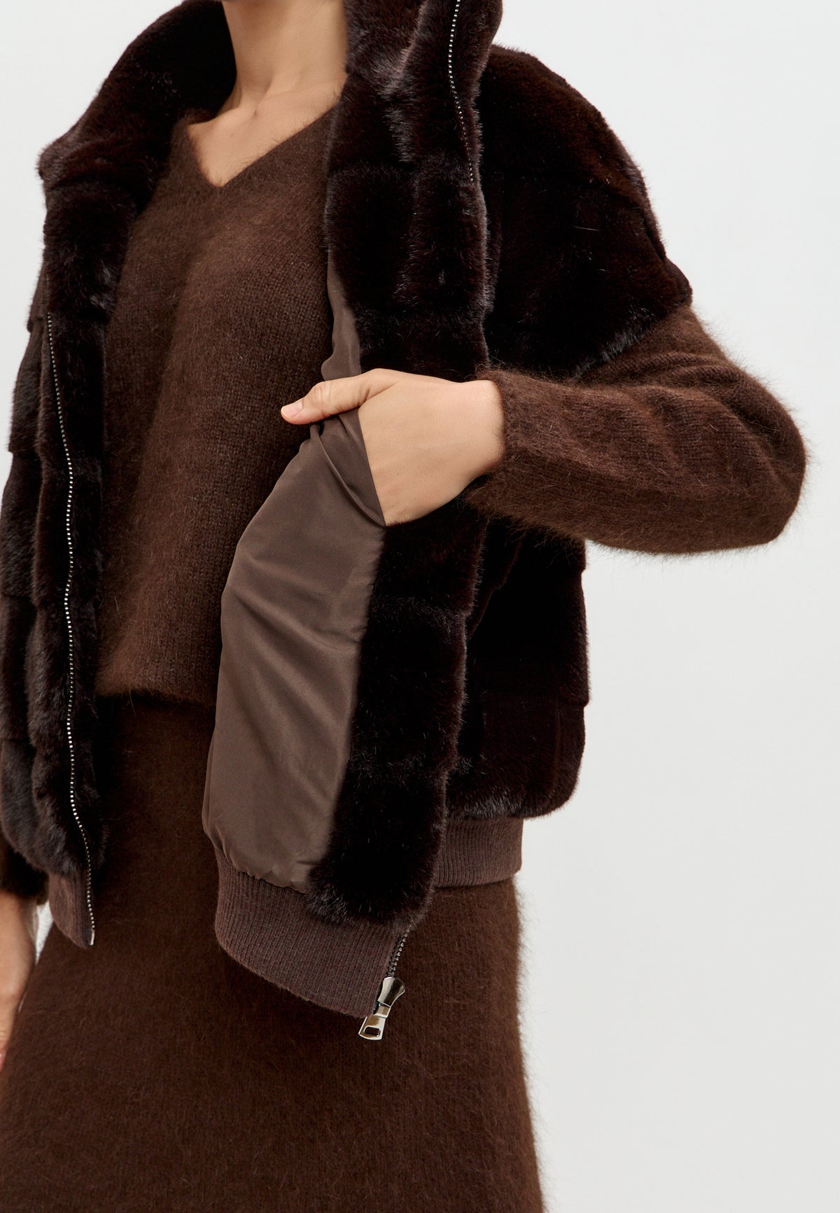 Faux Fur Zip-Up Vest - Chocolate