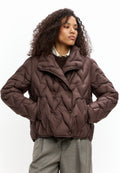 Chaqueta acolchada corta con diseño chevron – Marrón