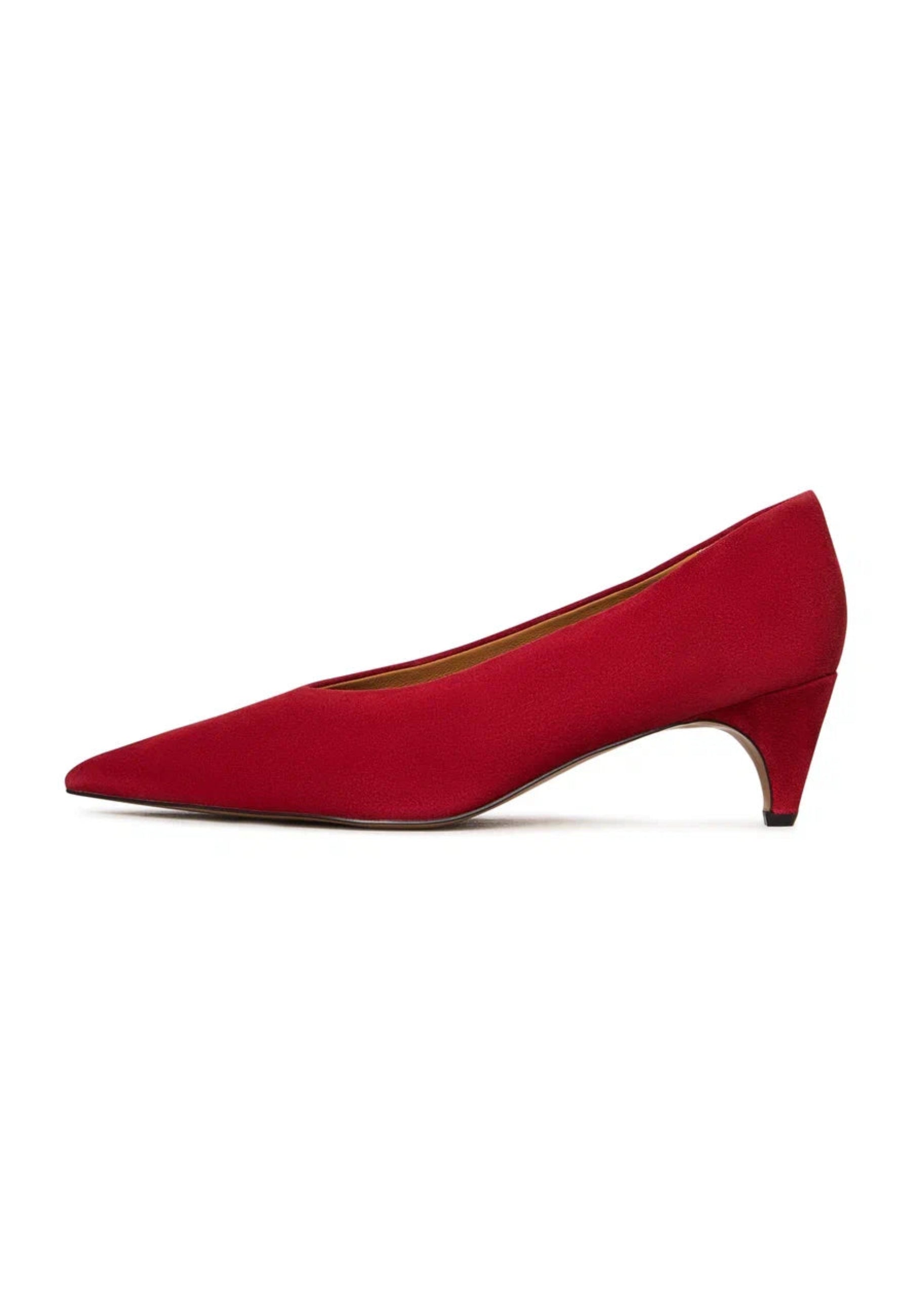 Velvet Curve Pumps - Red