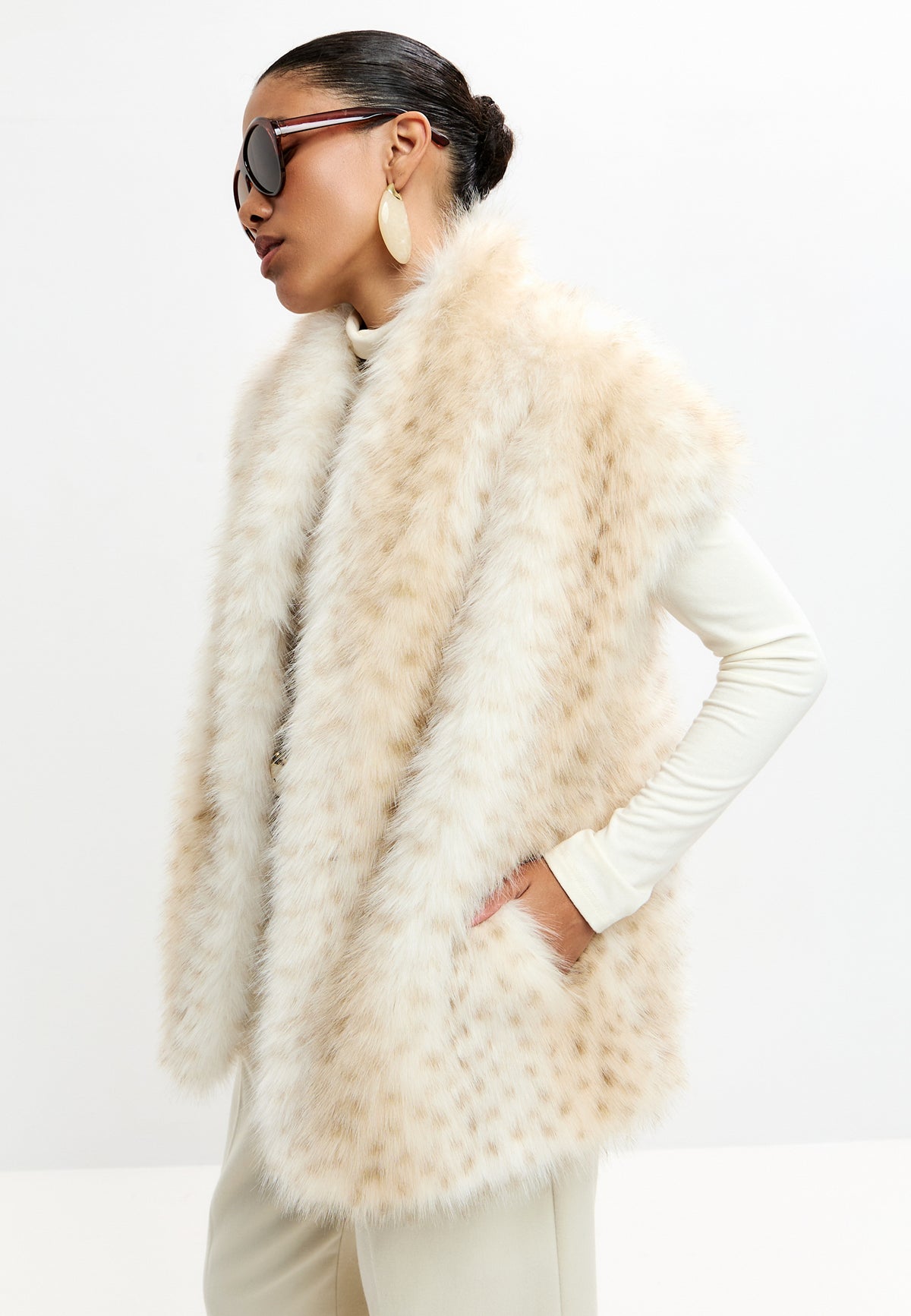 Gilet in pelliccia sintetica Snow – Bianco