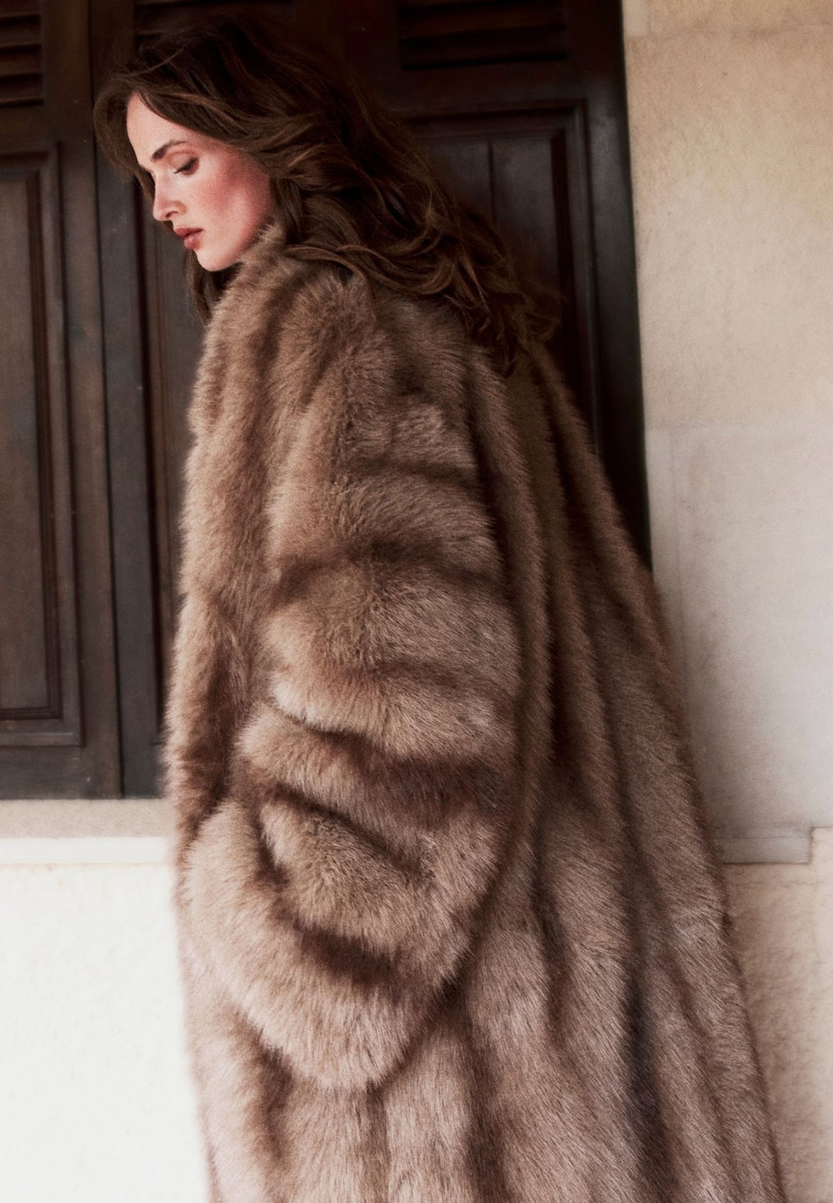 Cappuccino Striped Faux Fur Collar