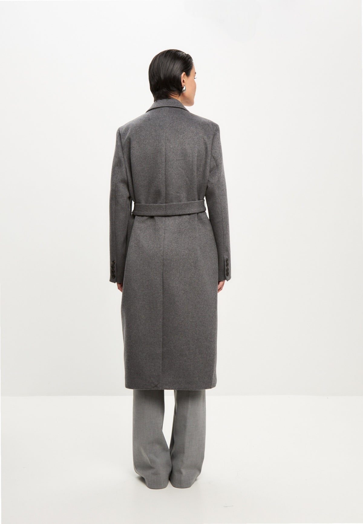 Double-breasted long wool coat – Grey