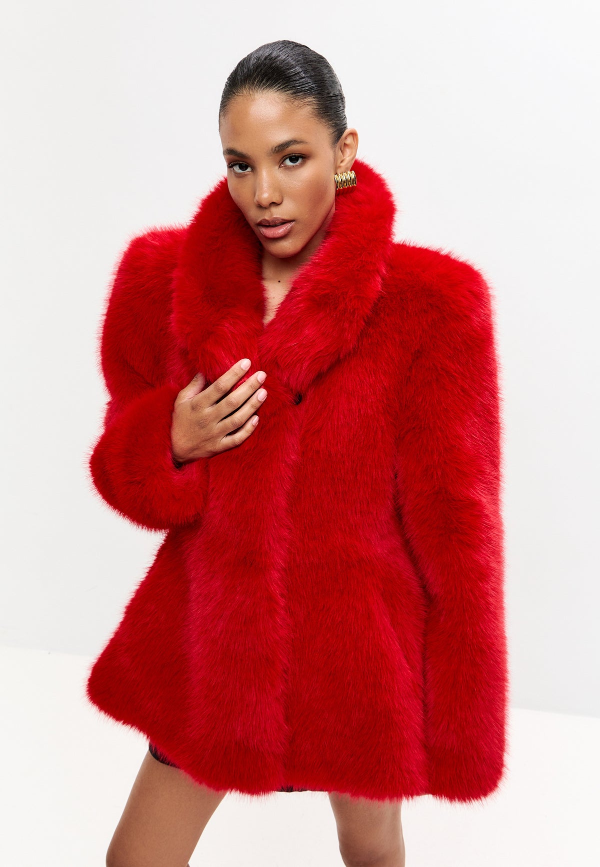 Veste en fausse fourrure – rouge
