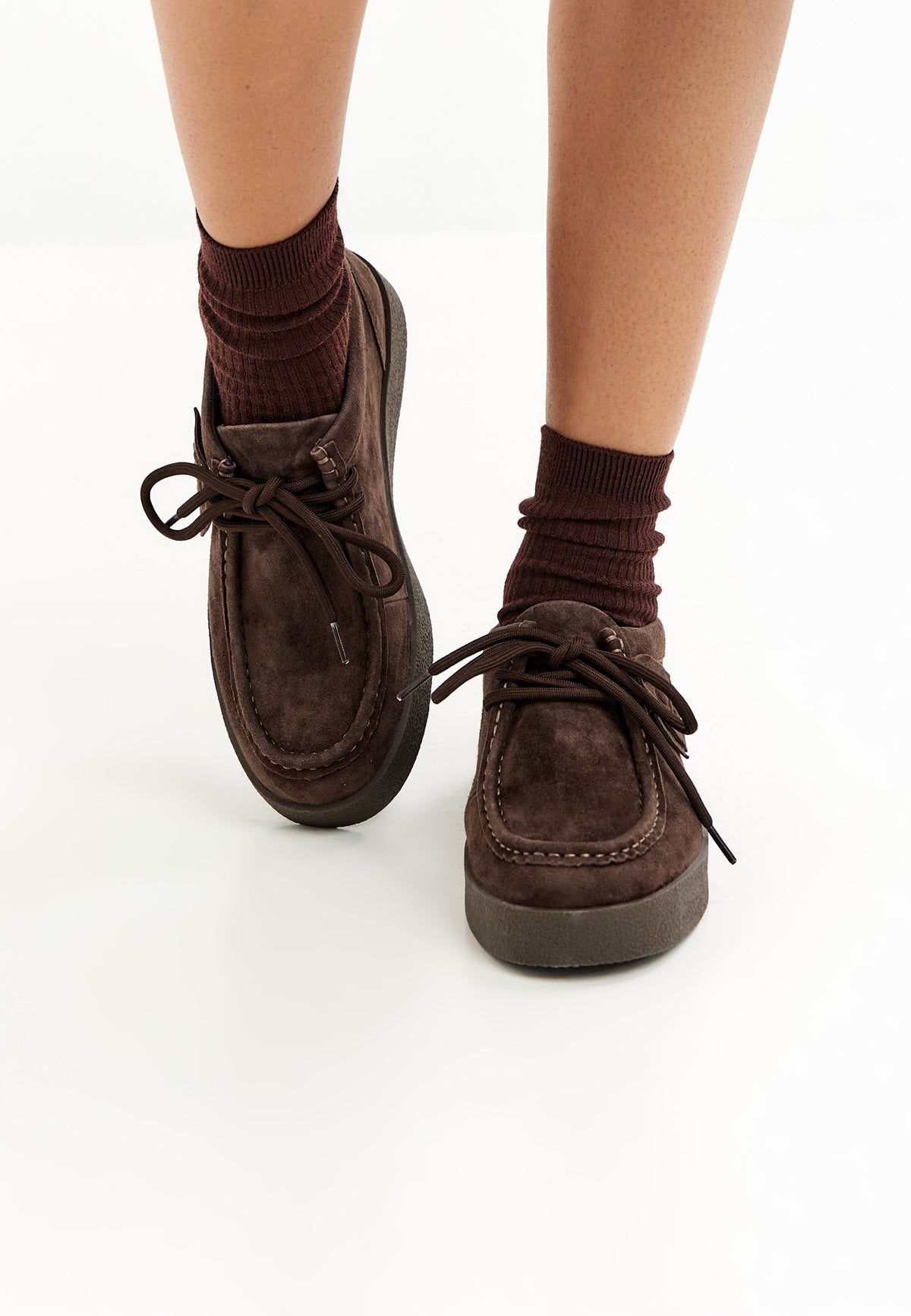 Mocasines con plataforma y cordones en color topo – Marrón oscuro