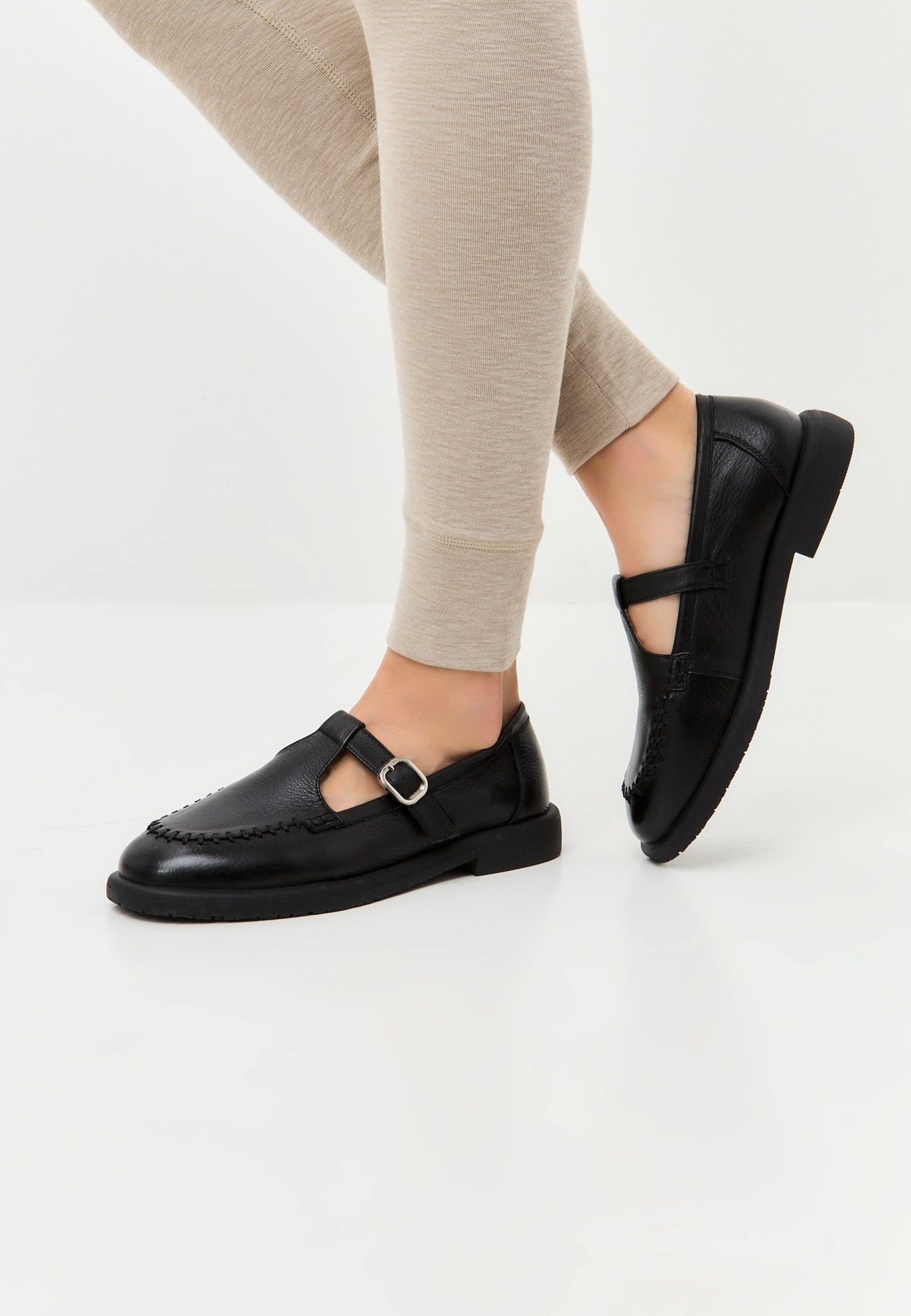 Heritage Buckle Loafers