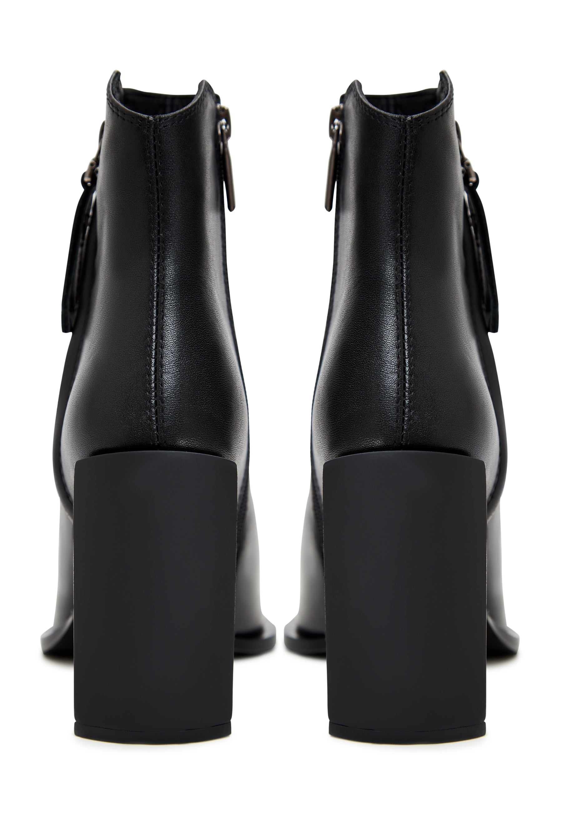 Classic Leather Ankle Boots - Cesare Gaspari 