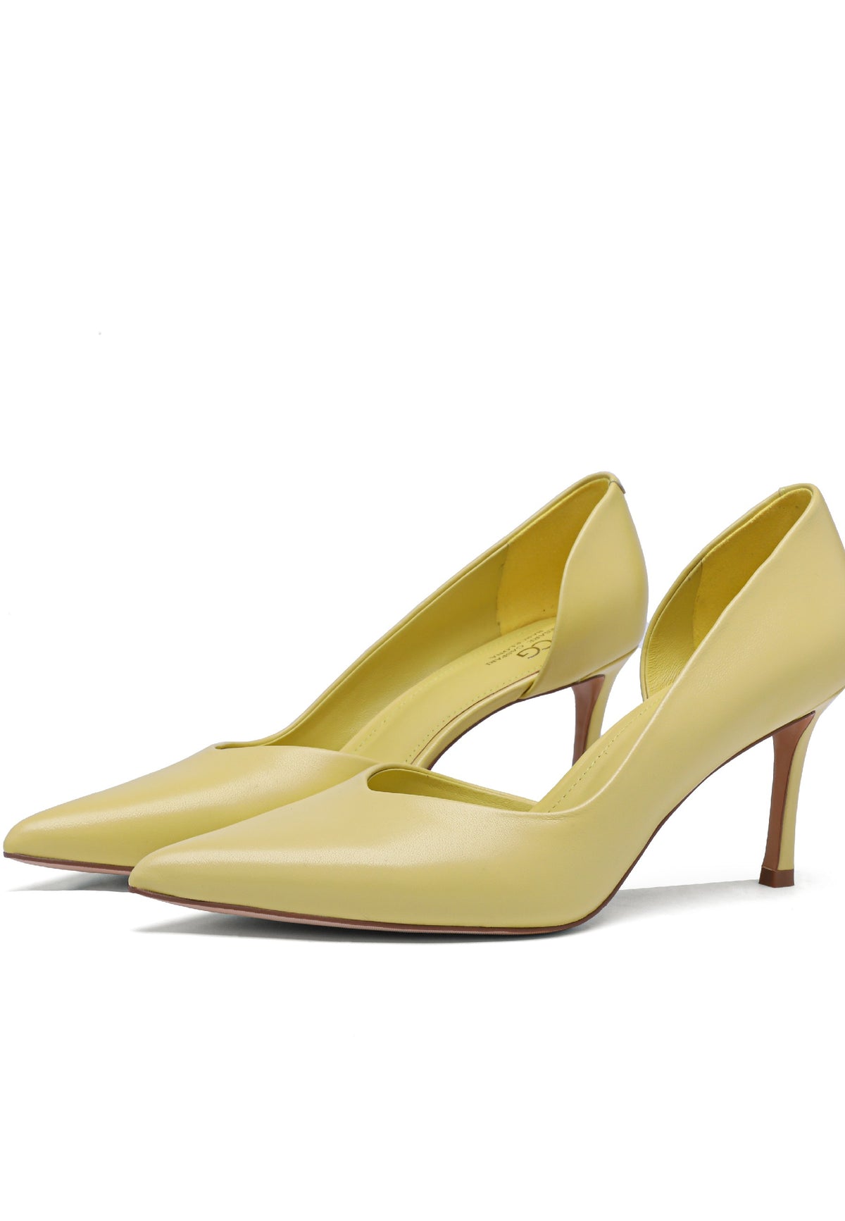 Pumps aus Leder mit spitzer Kappe – Gelb
