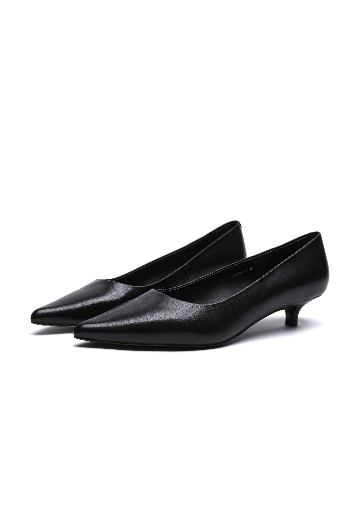 Zapatos de salón de tacón kitten y punta afilada – negro