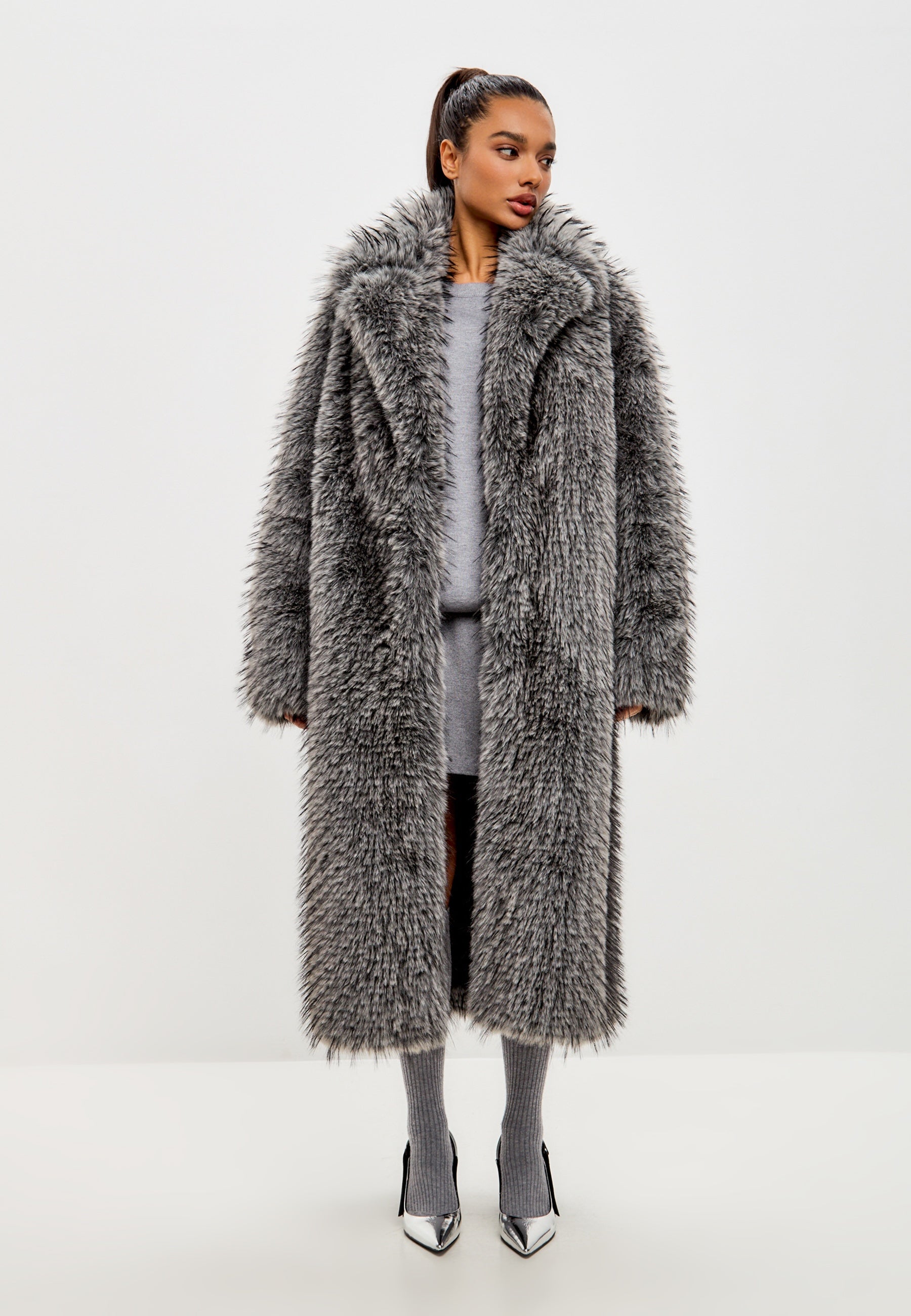 Luxurious Faux Fur Coat Natalie  - Grey