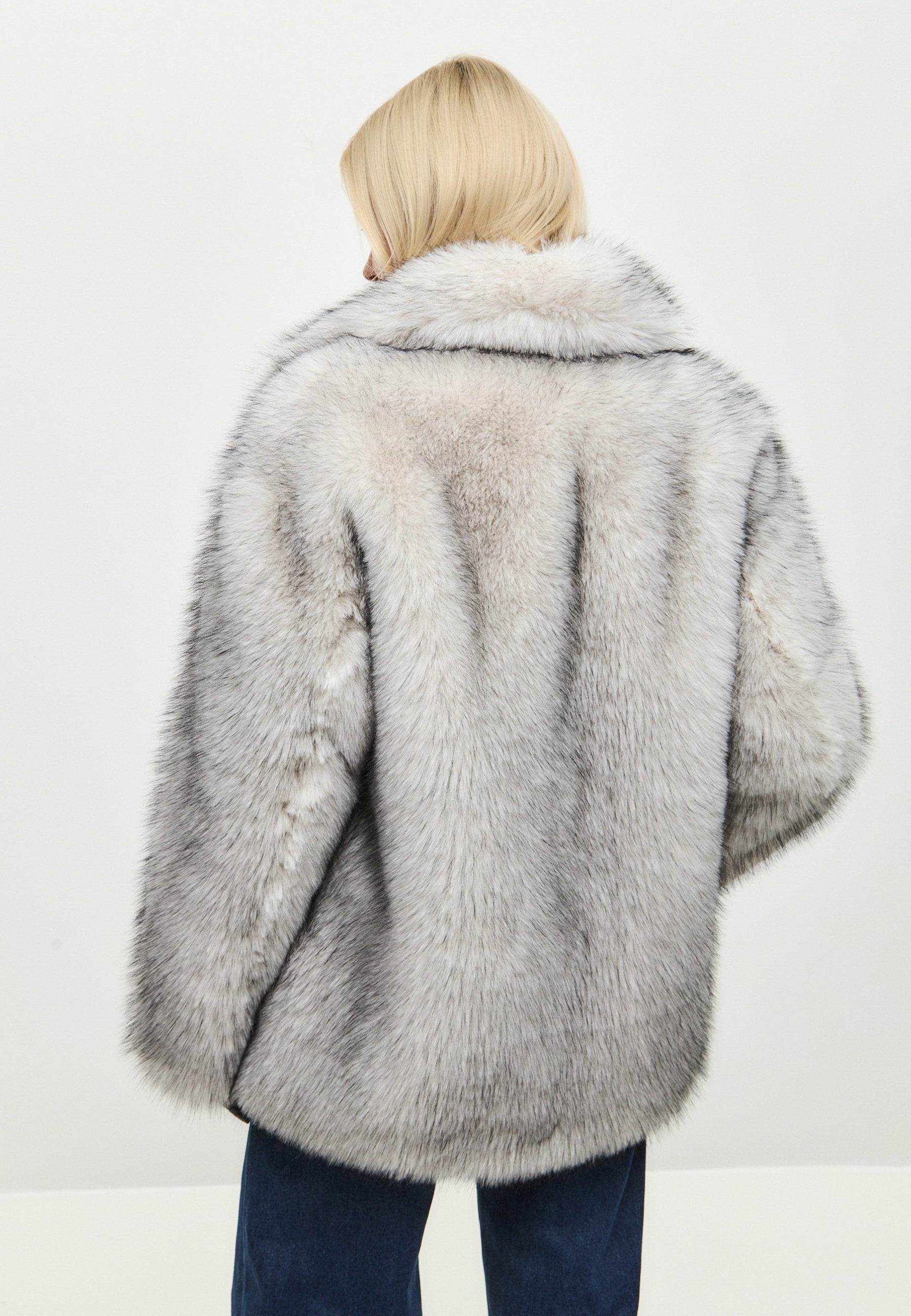 Chic Faux Fur Coat - White