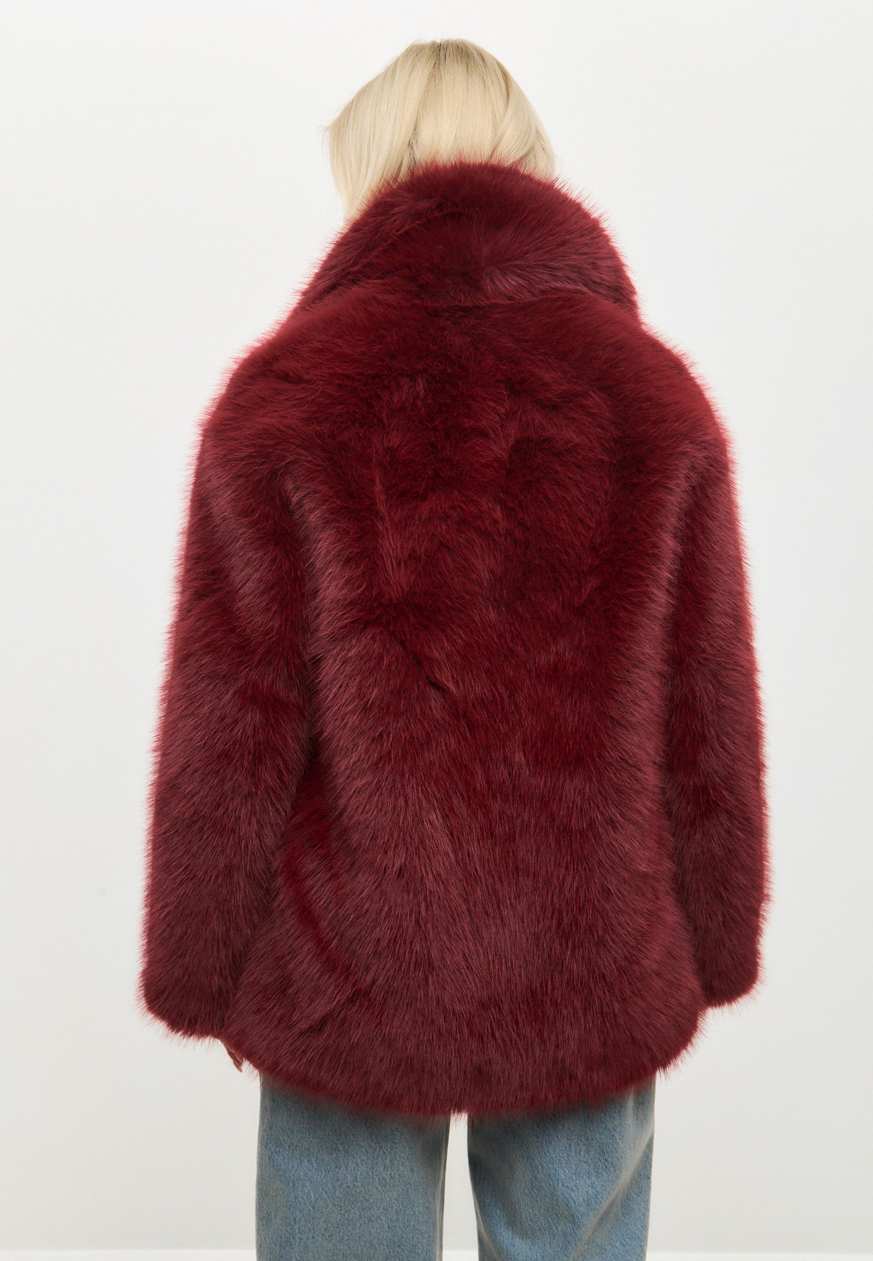 Chic Faux Fur Coat - Red