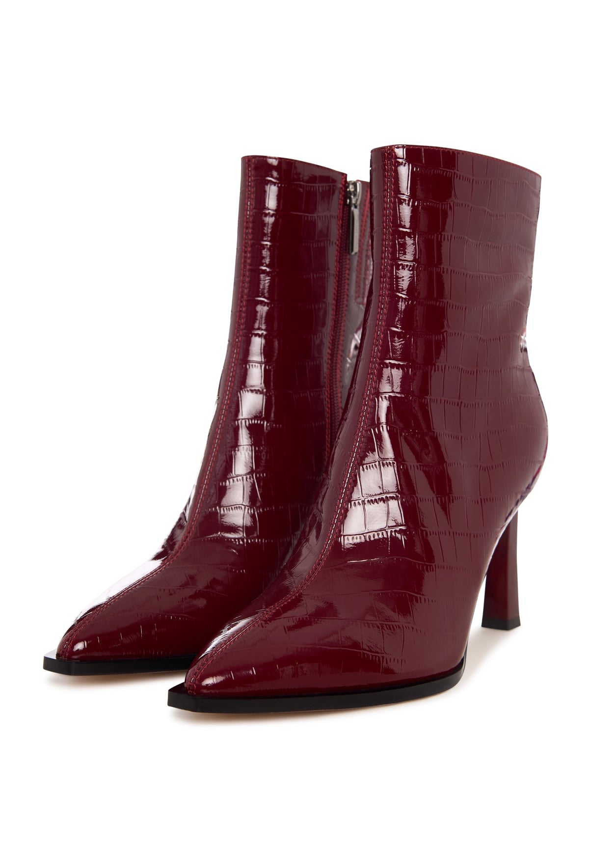 Crimson Fang Ankle Boot - Bordeaux