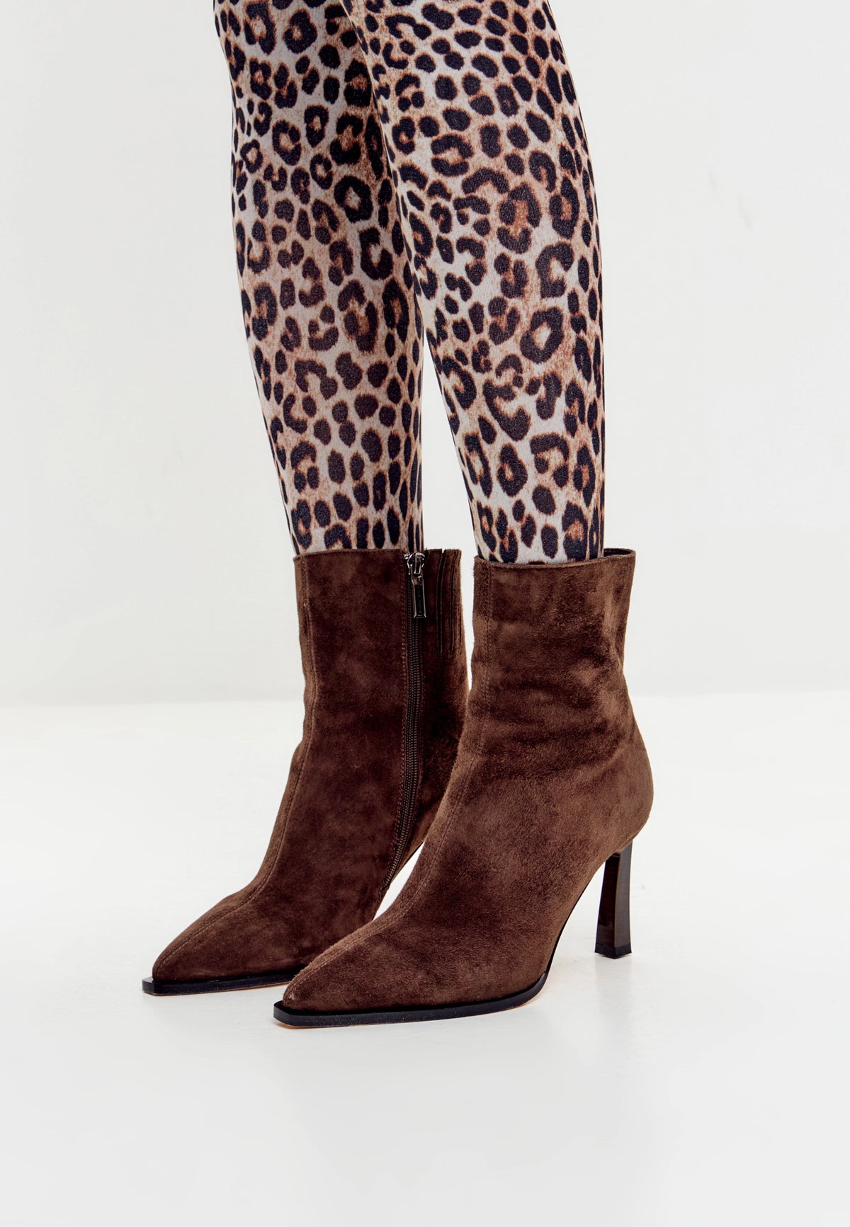 Velvet Edge Ankle Boot - Brown