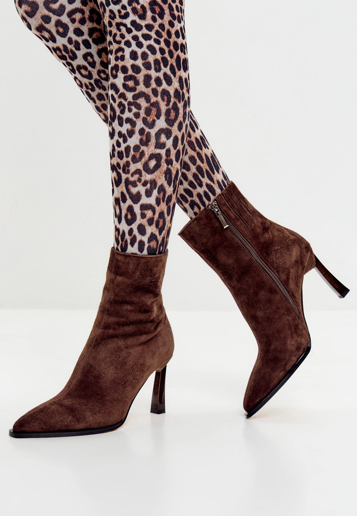 Velvet Edge Ankle Boot - Brown
