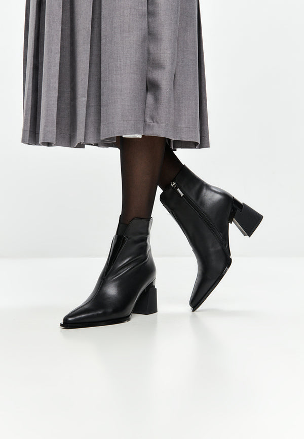 Architect Heel Leather Ankle Boot - Black