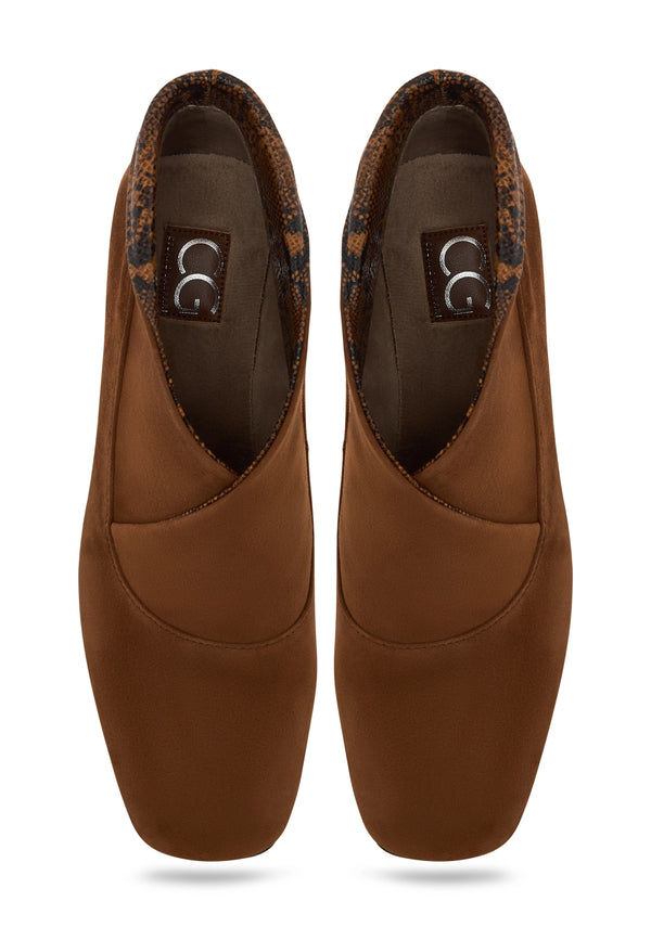 Sculpted High Vamp Ankle Shoe - Brown