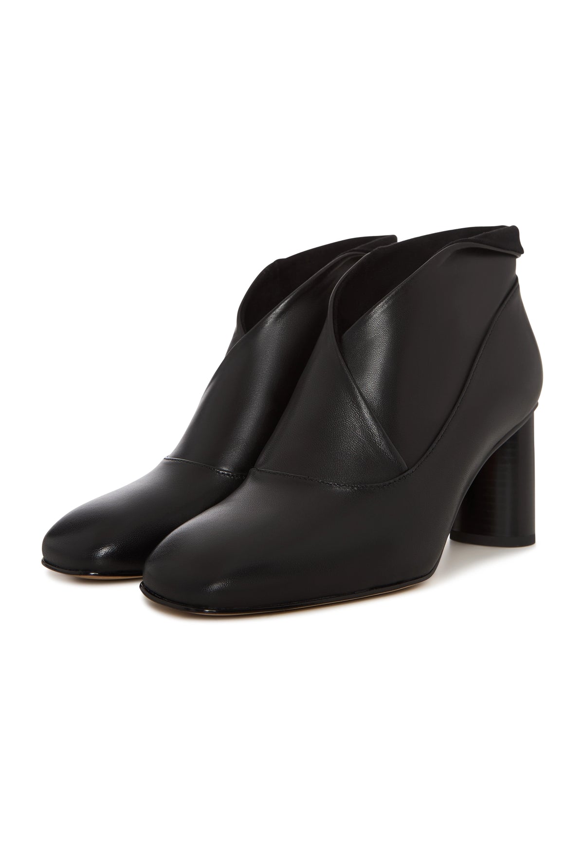 Sculpted High Vamp Ankle Shoe - Black