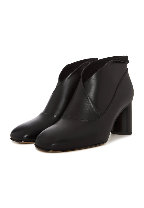 Sculpted High Vamp Ankle Shoe - Black