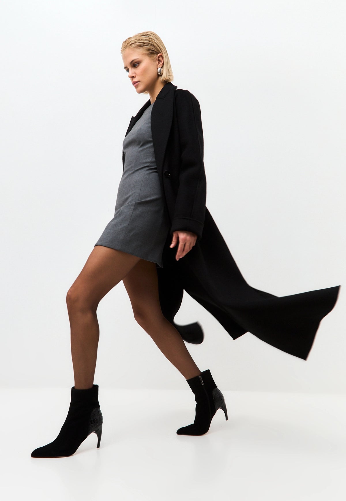 Textured Heel Pointed Ankle Boot - Black Croc