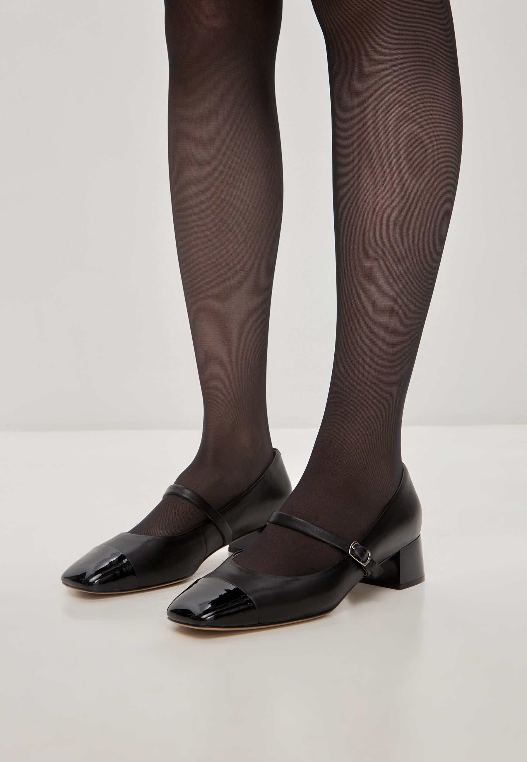 Elegantes tacones Mary Jane Briar - Negro