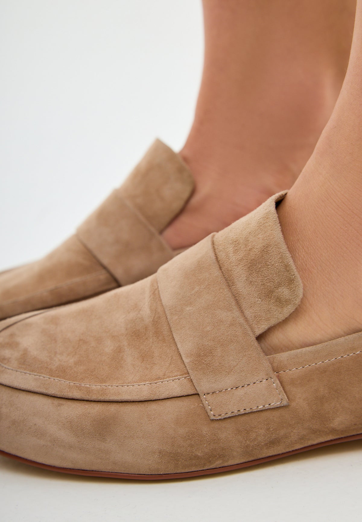 Loafers med blokhæl Diana - Beige