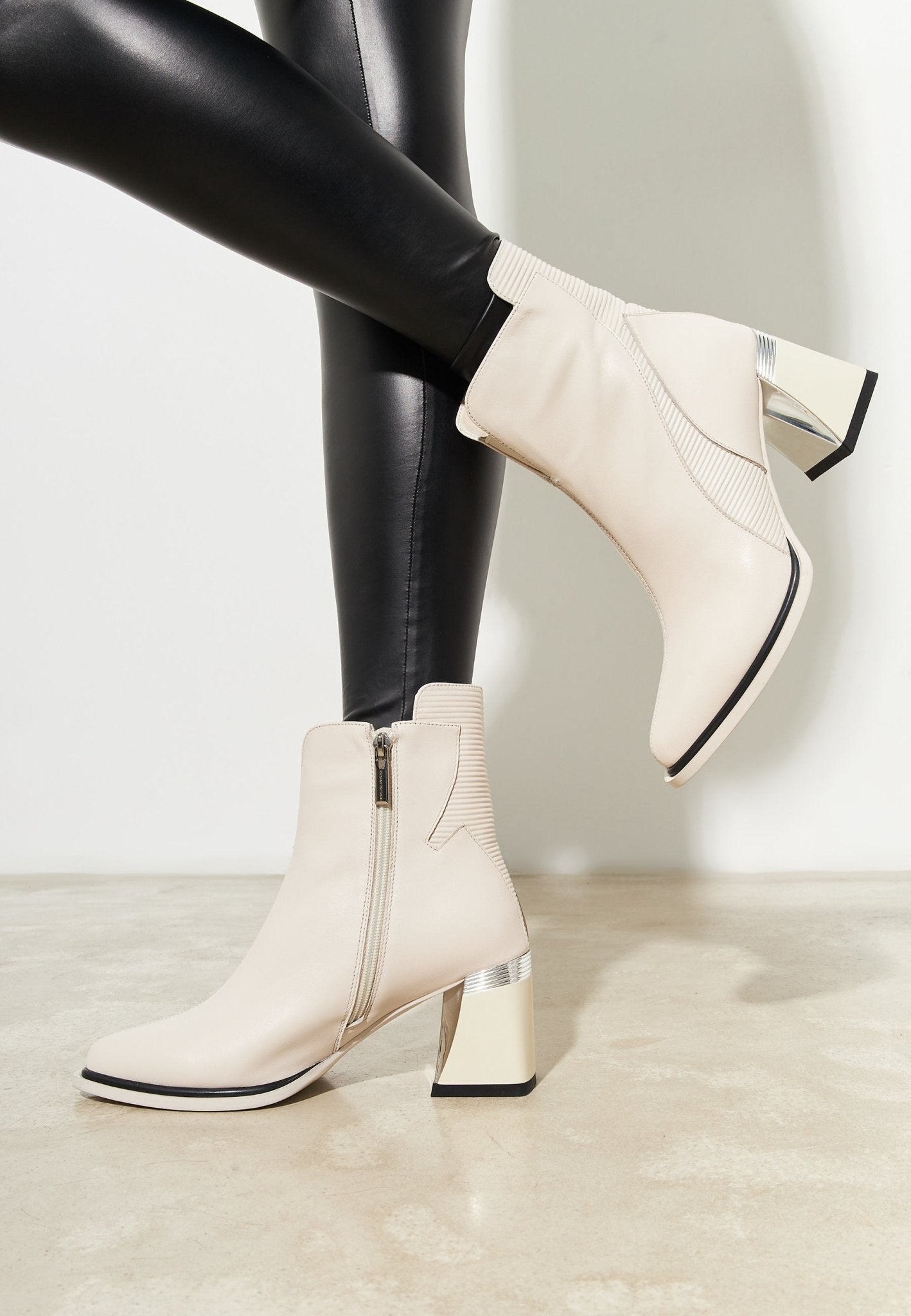 Block Heel Ankle Boots - Cesare Gaspari - Ankle Boots