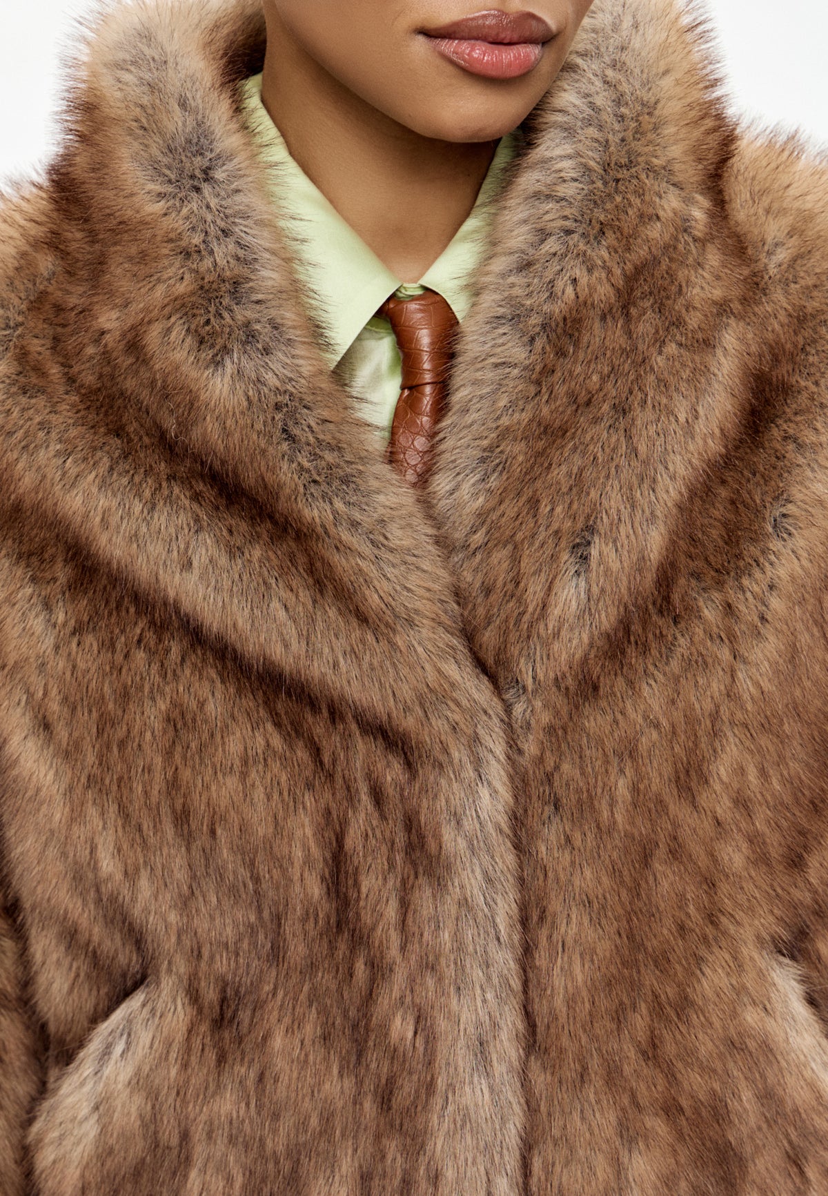 Cropped Faux Fur Jacket – Brown