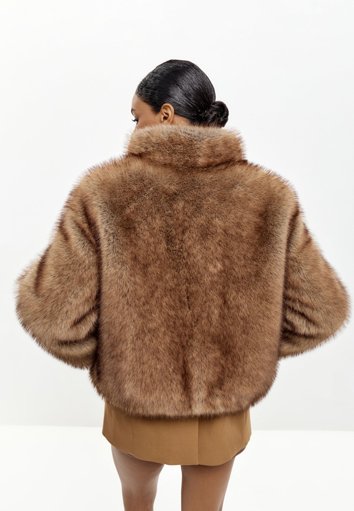 Cropped Faux Fur Jacket – Brown