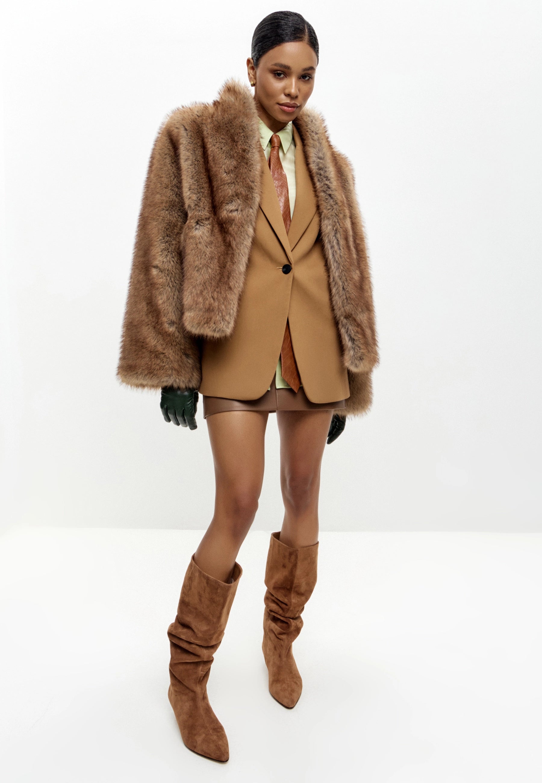 Cropped Faux Fur Jacket – Brown