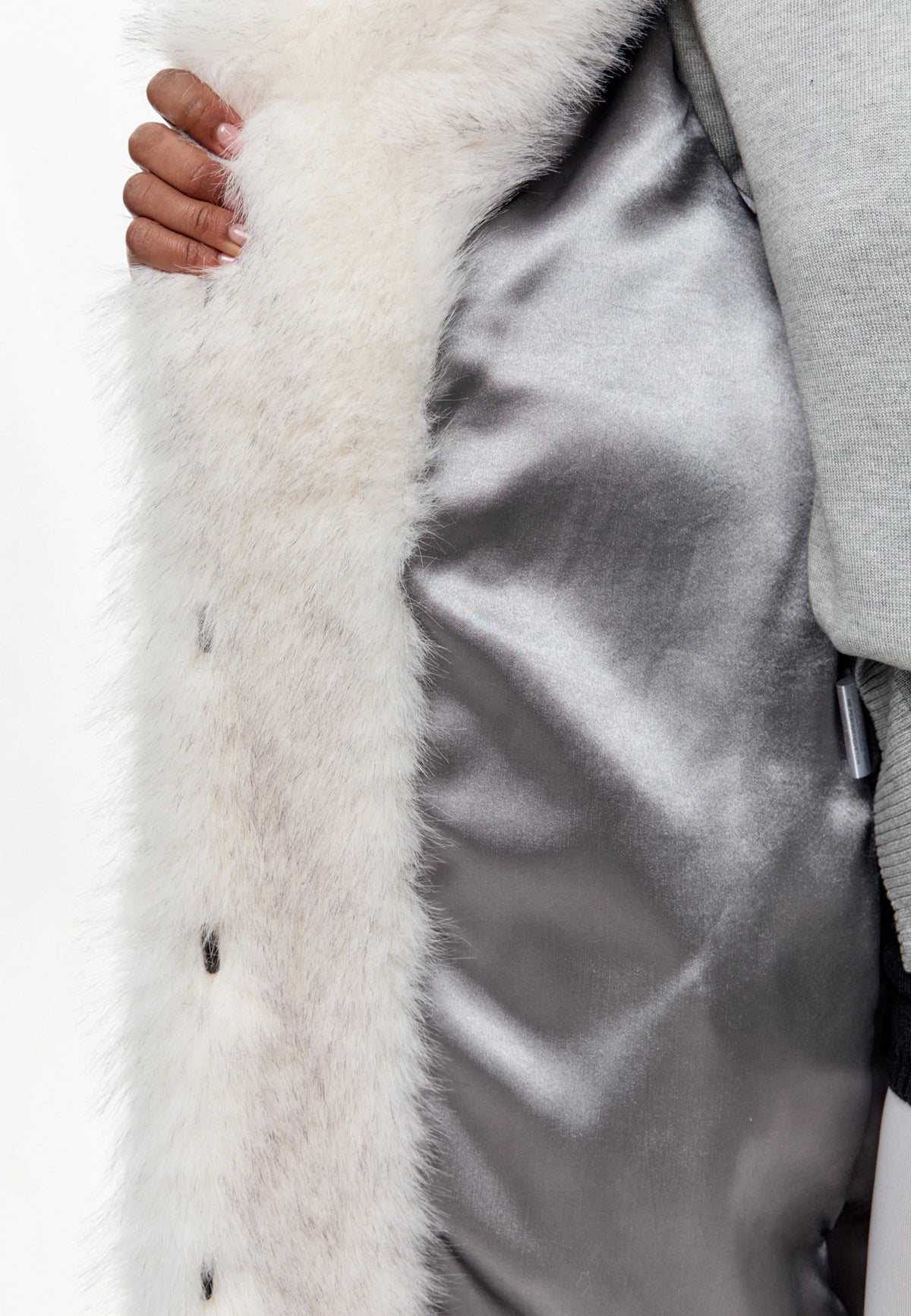 Oversized Faux Fur Coat with Collar – Light Grey