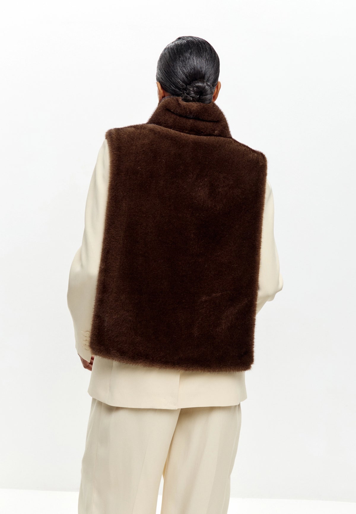 Faux Fur Sleeveless Sculpted Top with Collar – Dark Brown