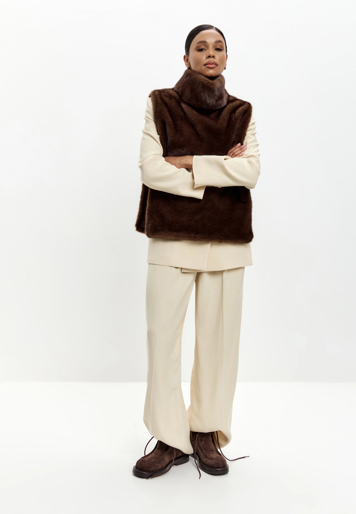 Faux Fur Sleeveless Sculpted Top with Collar – Dark Brown