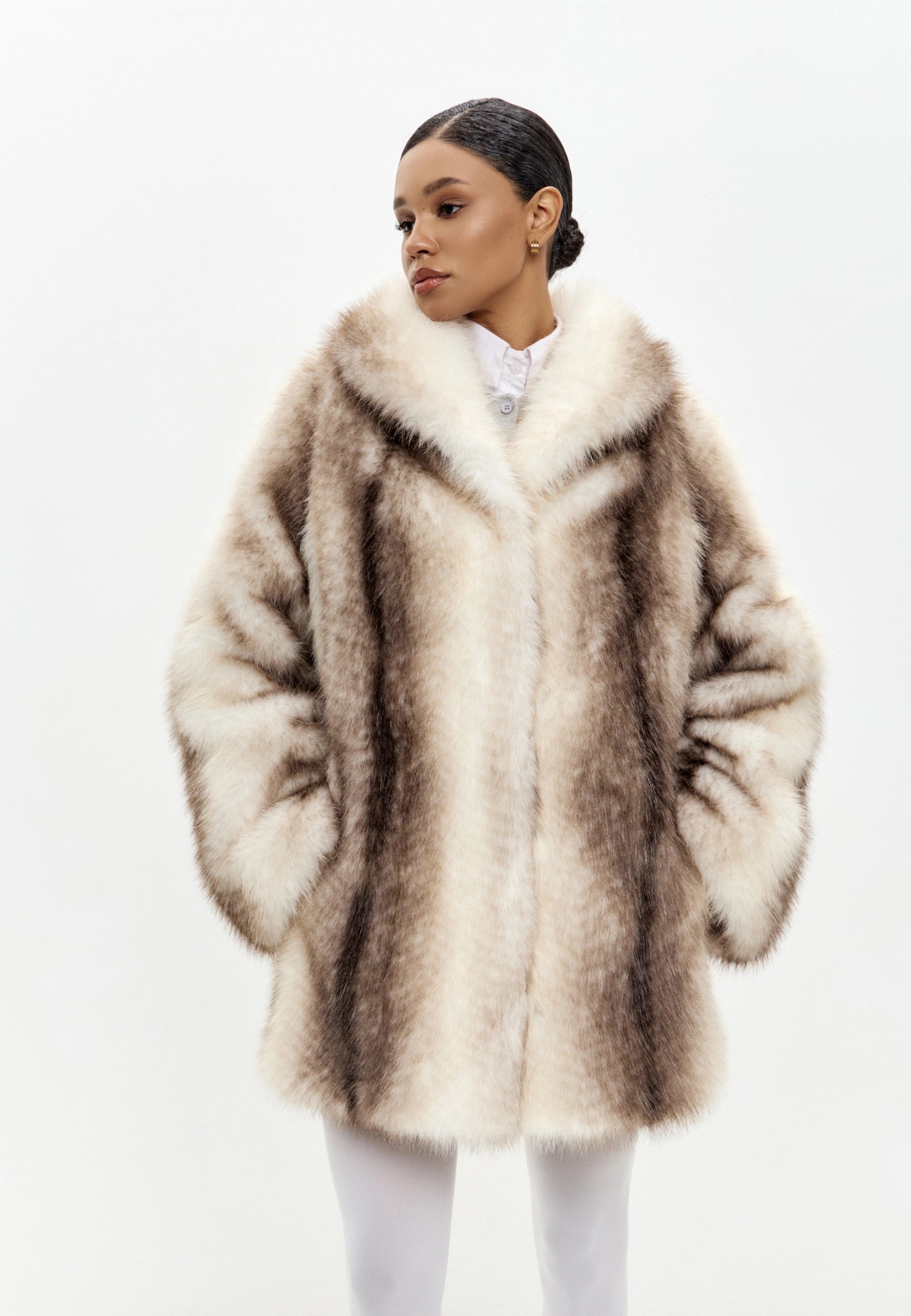 Striped Faux Fur Coat with Wide Collar – Beige