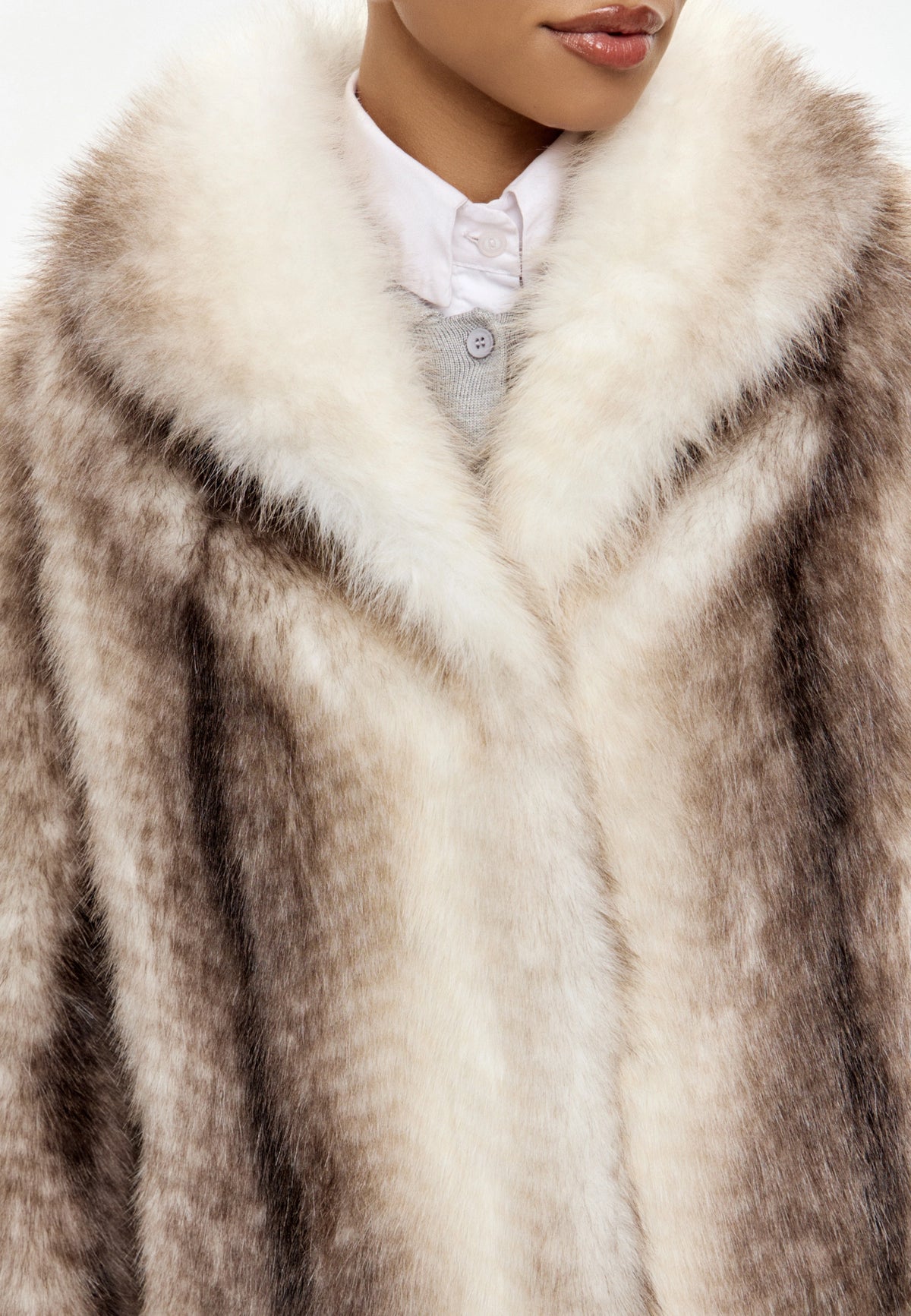 Striped Faux Fur Coat with Wide Collar – Beige