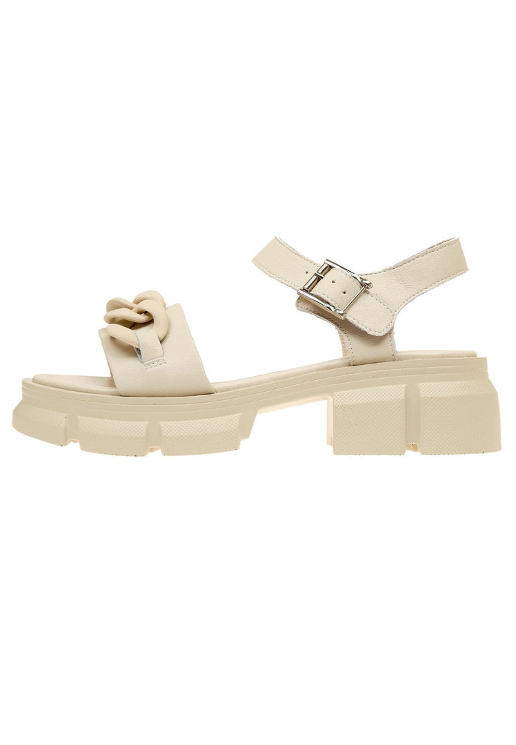Klassische urbane Plateausandalen