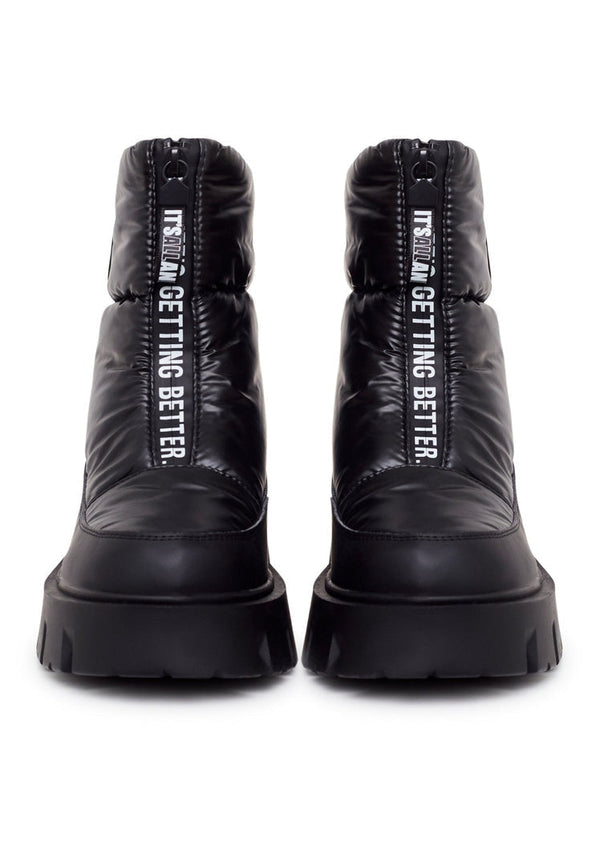 Cozy Chic Winter Boots - Black