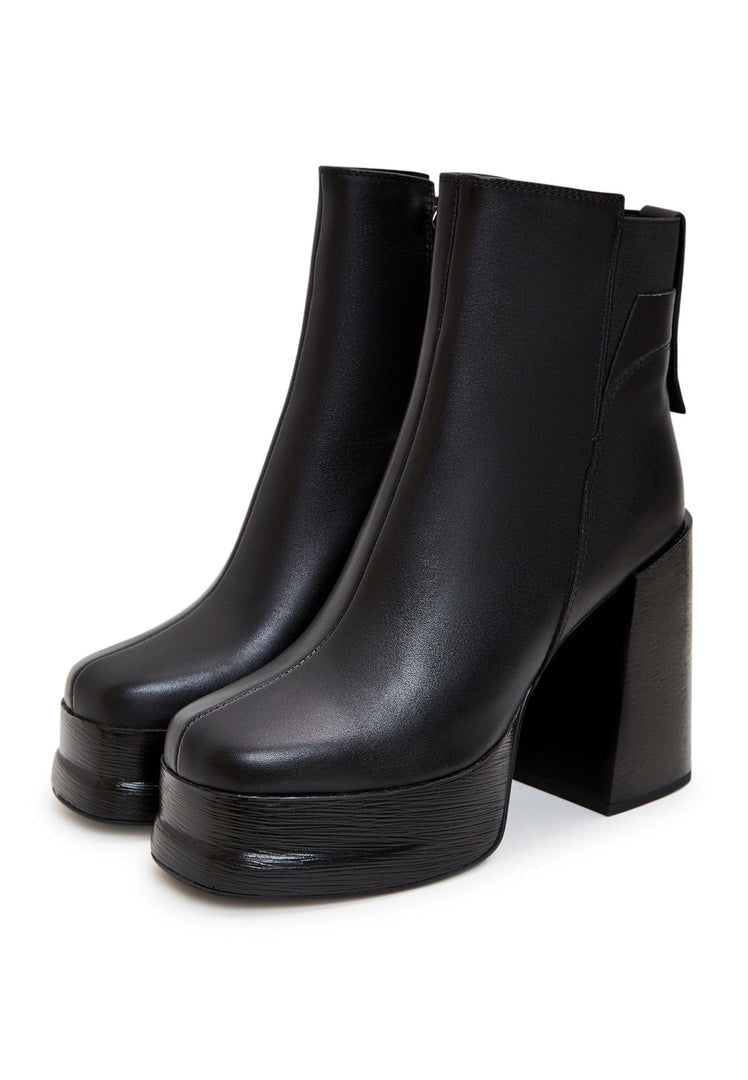 Lederstiefeletten mit Blockabsatz