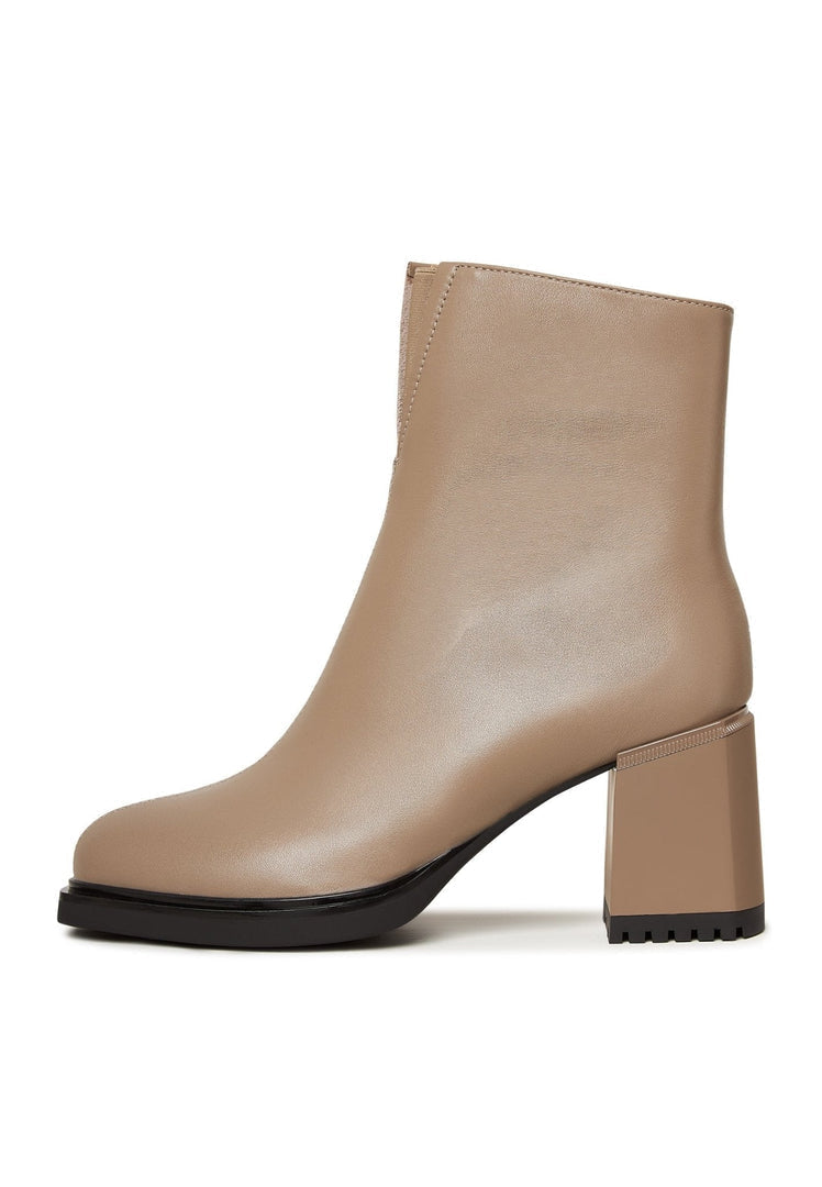 Lässige hochhackige Stiefelette