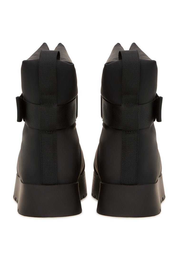 Urban Wool-Lined Winter Boots - Black