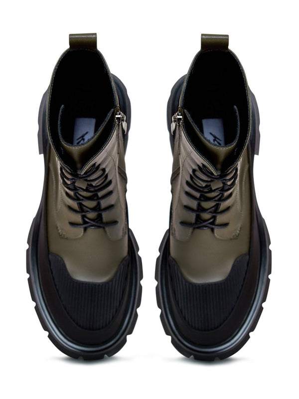 Casual suède enkellaarsjes met vetersluiting