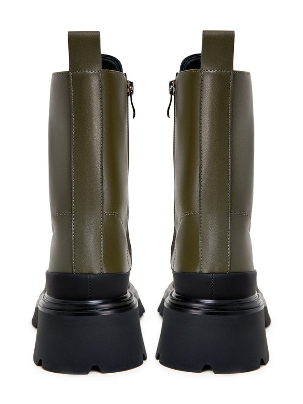 Casual suède enkellaarsjes met vetersluiting