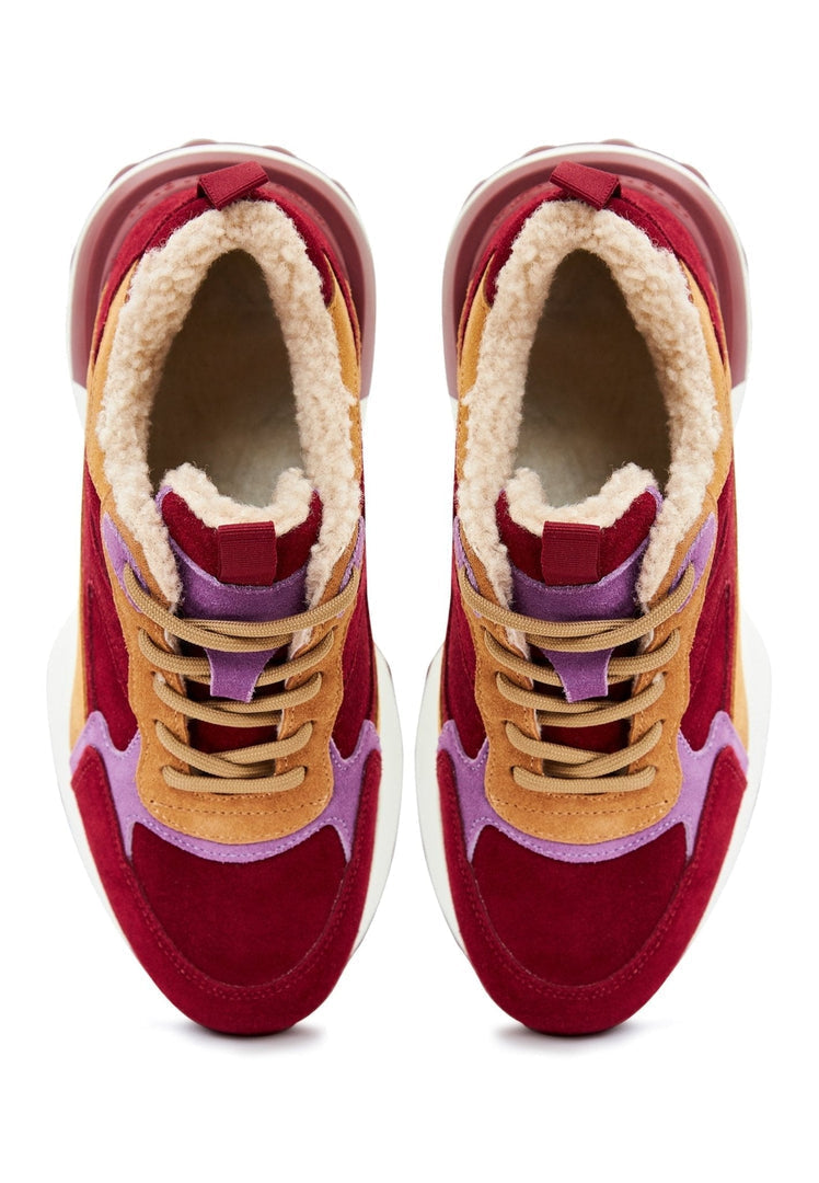 A stylish pair of women's chunky platform Bordeaux sneakers with a trendy design and chunky heel for a fashionable look.