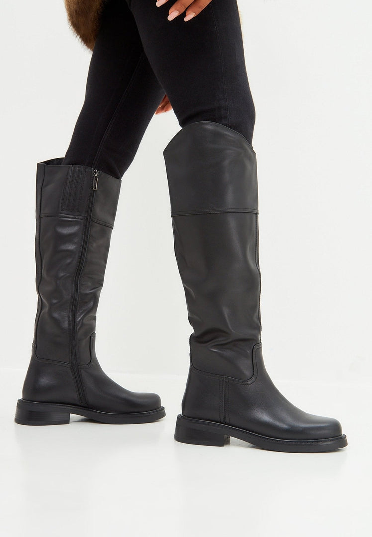 Lässige Stiefel mit Blockabsatz