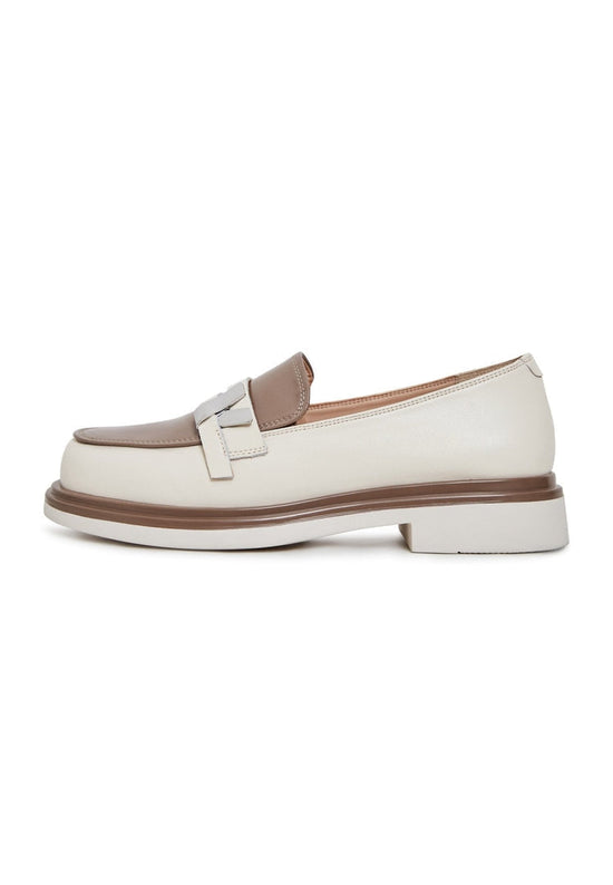 Rundspids blokhæl loafers - Beige