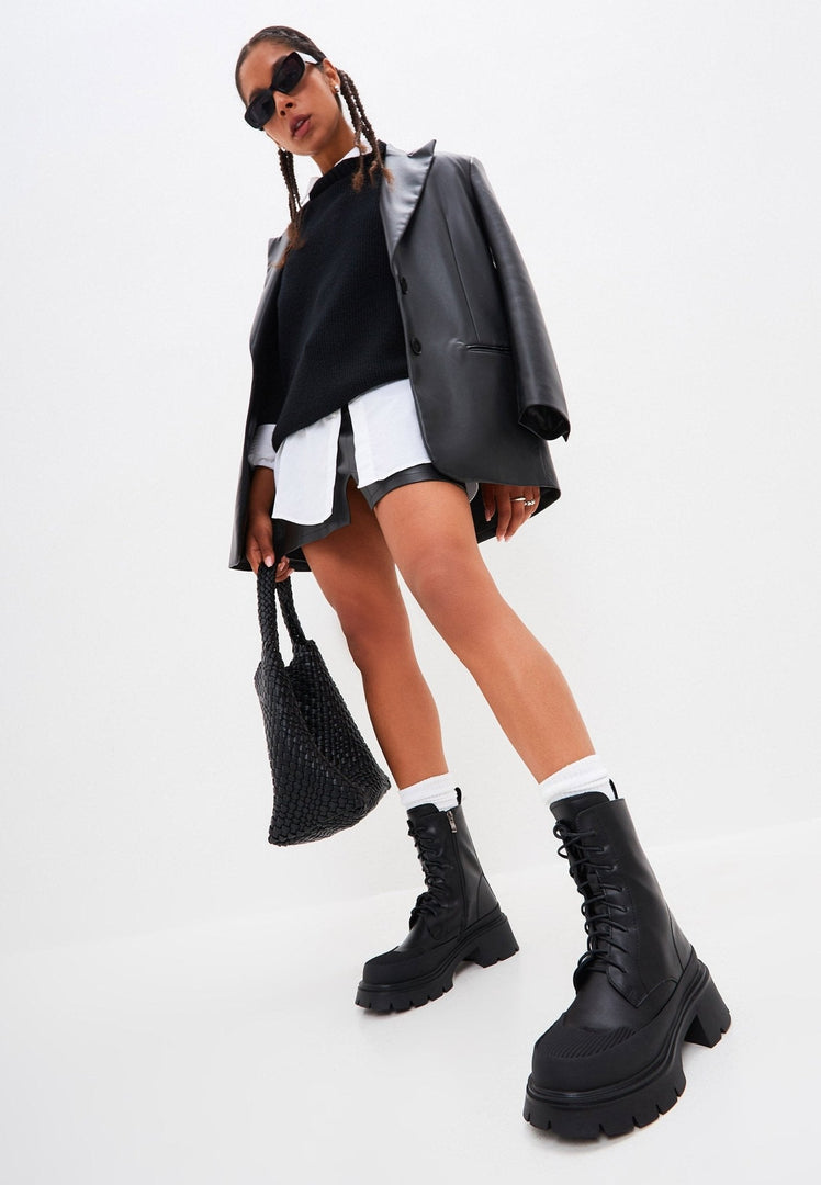 Casual ankelstøvler med snøre i ruskind - sorte